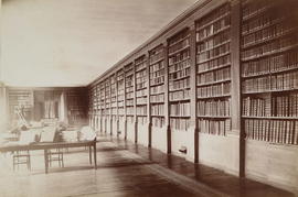 Vue de la Salle de lecture de la Bibliothèque de Poitiers